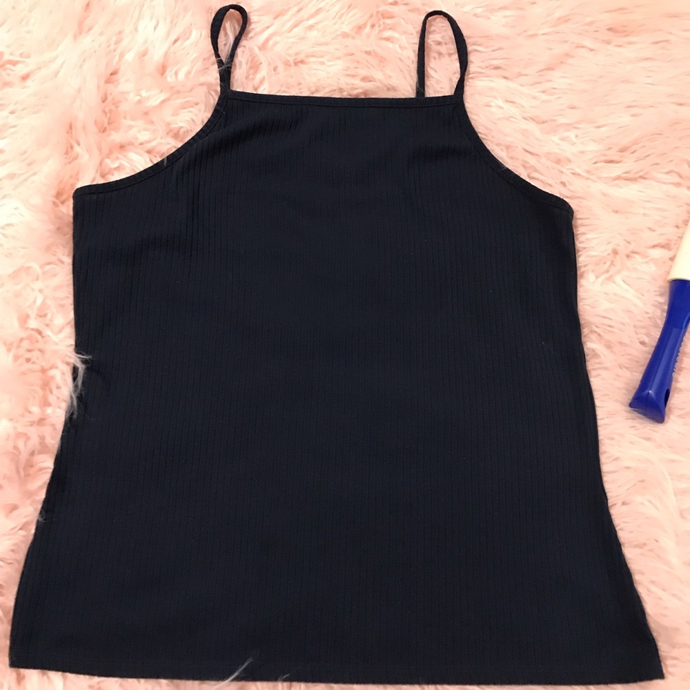 0005 | Blue tank top
